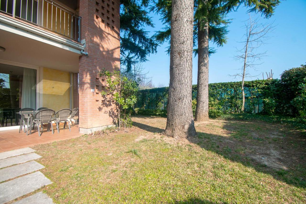 Lato Soleggiato @Gardazzurro Padenghe sul Garda Exterior foto